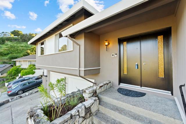 942 Viewridge Drive, San Mateo CA: https://media.crmls.org/mediaz/822ecfbb-1282-43ec-8e21-9f5932f86ee6.jpg