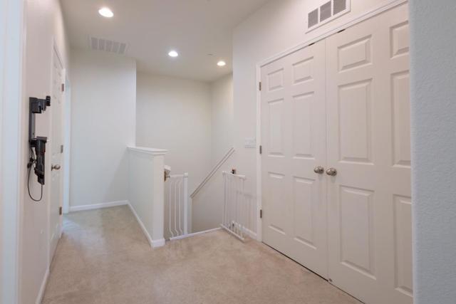 2725 Lavender Terrace, San Jose CA: https://media.crmls.org/mediaz/8230ab3c-c996-491a-8095-ecc2dde00a10.jpg