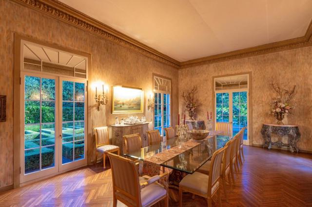 245 W Santa Inez Avenue, Hillsborough CA: https://media.crmls.org/mediaz/82315d06-23e8-426f-94bf-a7bb99b48db8.jpg