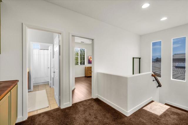 Image 22 of 48 For 84186 Canzone Drive