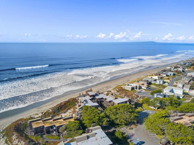 13 Pelican, Watsonville CA: https://media.crmls.org/mediaz/82343ed6-e3f6-4f8e-a9b1-d6eeab030b67.jpg