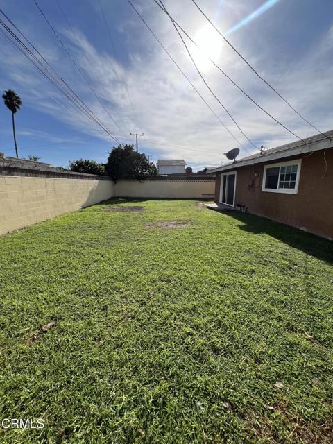 2230 Lassen Street, Oxnard CA: https://media.crmls.org/mediaz/823572ec-7b6c-4881-8aa5-1b5729a571a2.jpg