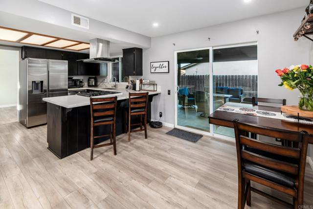 Detail Gallery Image 17 of 42 For 435 W Hawthorne St, Fallbrook,  CA 92028 - 3 Beds | 1/1 Baths