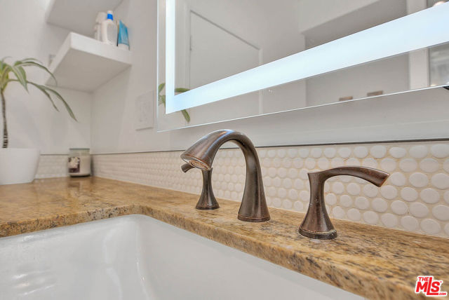 13020 Pacific, Playa Vista CA: https://media.crmls.org/mediaz/82392615-a653-48d1-87c8-9d27f4c3edbc.jpg