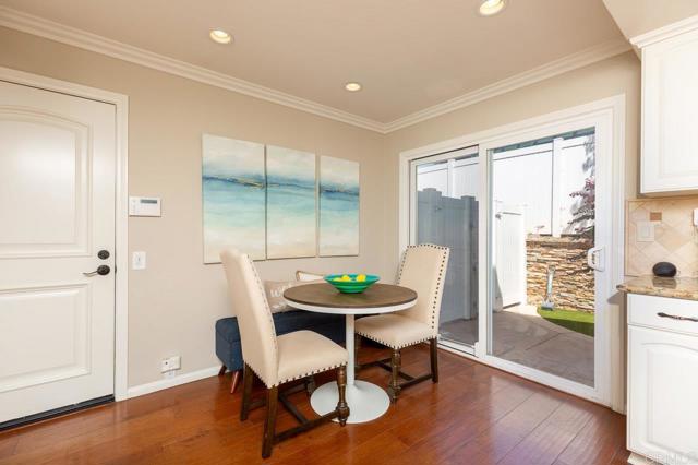 10667 Viacha Dr, Tierrasanta CA: https://media.crmls.org/mediaz/823b0cf1-88d0-412d-8790-30788e8f555e.jpg