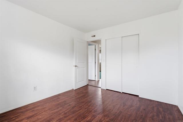 Detail Gallery Image 12 of 35 For 4975 Loris Street, San Diego,  CA 92105 - 3 Beds | 2 Baths