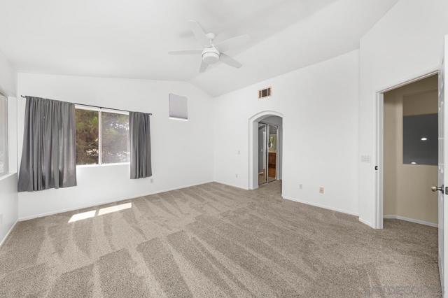 6789 Camino De Amigos, Carlsbad CA: https://media.crmls.org/mediaz/823e0859-145f-4739-a71b-8f6f28349173.jpg