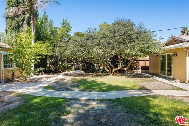 7241 Forbes Avenue, Unit B photo 2