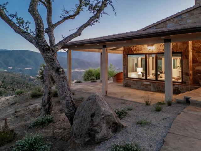 38 Asoleado Drive, Carmel Valley CA: https://media.crmls.org/mediaz/823fa701-6305-4a94-94fb-d5e15a37b917.jpg