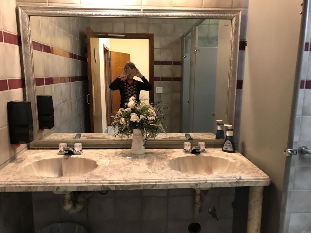 823 Grand Avenue - photo 4
