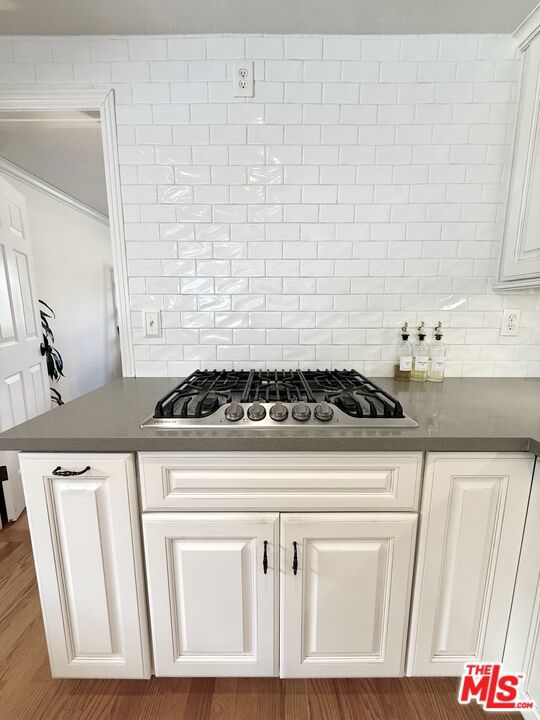 2008 Belmont Lane, Redondo Beach CA: https://media.crmls.org/mediaz/8243d560-1641-47b3-9b51-b1cc34c01c76.jpg