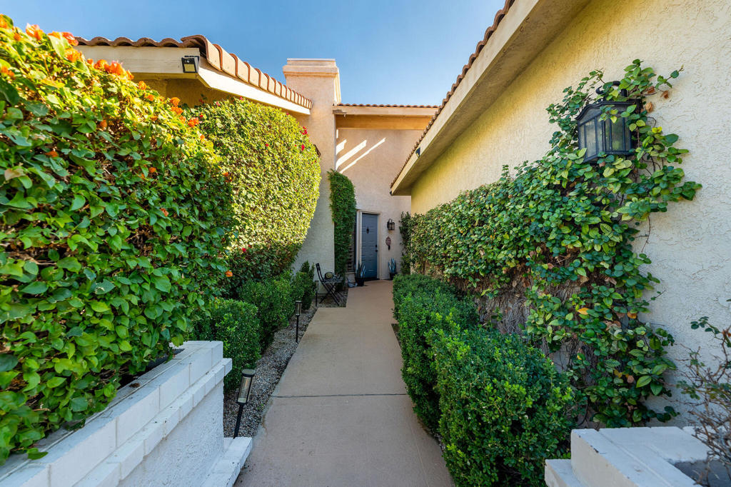 MLS #219138901DA image #3