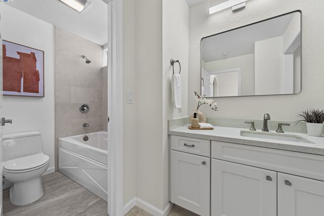 163 Gladys Ave, Mountain View CA: https://media.crmls.org/mediaz/8244ea89-6b4e-4733-a951-42b229e8c3bf.jpg