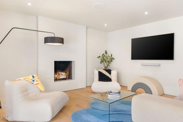 Detail Gallery Image 15 of 30 For 6919 La Presa Dr, San Gabriel,  CA 91775 - 3 Beds | 3 Baths