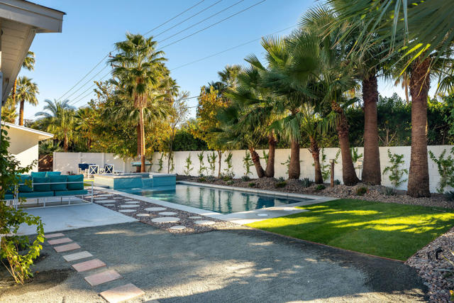 1125 E Sunny Dunes Road, Palm Springs CA: https://media.crmls.org/mediaz/82467f48-d164-4bc9-ab00-0fefaa70a6fe.jpg
