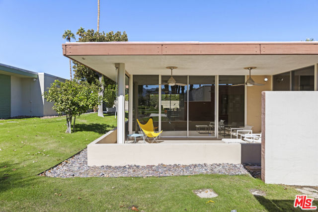 6 Cody Court, Rancho Mirage CA: https://media.crmls.org/mediaz/82468c4e-3992-427c-a7d4-e2064317646a.jpg
