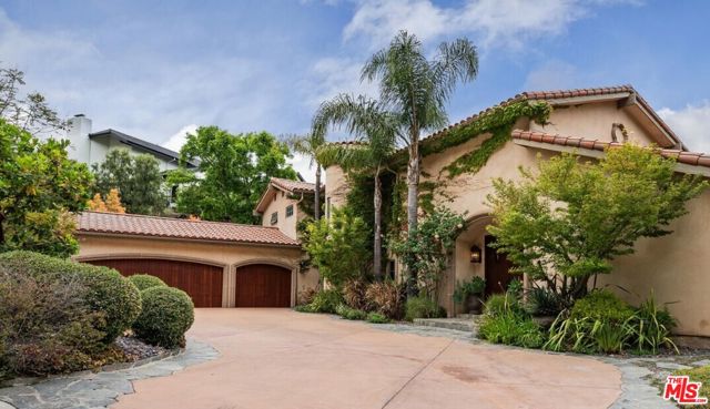 17589 Camino De Yatasto, Pacific Palisades, CA 90272