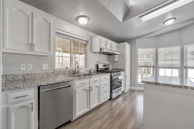 600 E Weddell Drive, Sunnyvale CA: https://media.crmls.org/mediaz/8247872d-789f-4fde-be24-869ec1001c97.jpg