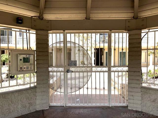 2650 Broadway, San Diego, California 92102, 1 Bedroom Bedrooms, ,1 BathroomBathrooms,Condominium,For Sale,Broadway,240018517SD