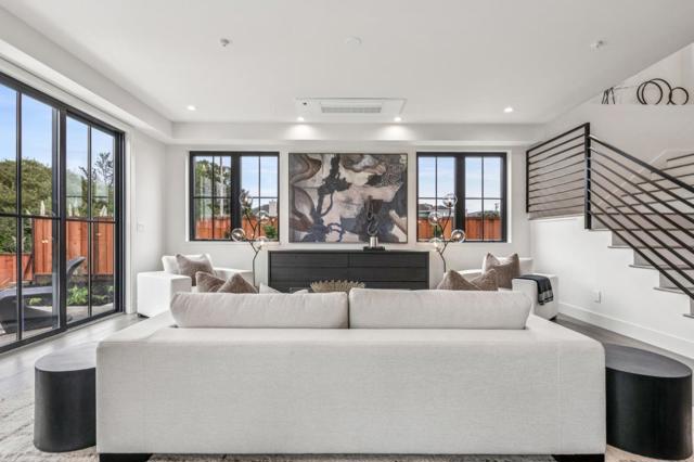 587 Creekside Court, Half Moon Bay CA: https://media.crmls.org/mediaz/824a020f-ae74-4c9b-b499-0886bc79d299.jpg