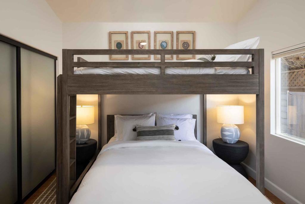 MLS #219139185DA image #16