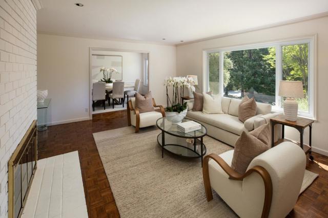 2230 Tioga Drive, Menlo Park CA: https://media.crmls.org/mediaz/824b5fe8-5dc3-474e-8a8f-f2ddc28de366.jpg