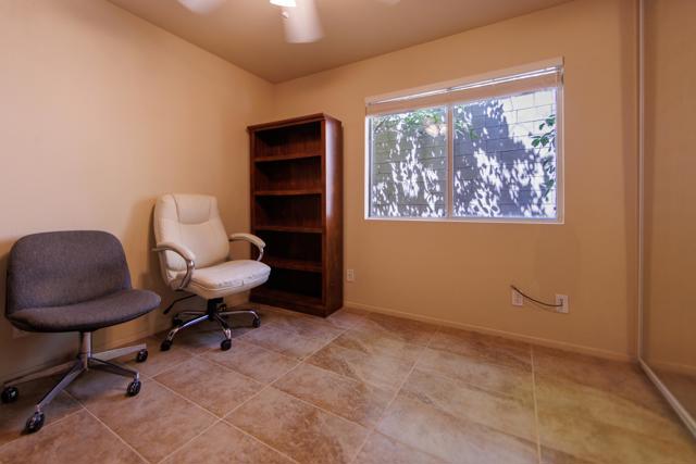 Image 18 of 26 For 79825 Independence Way