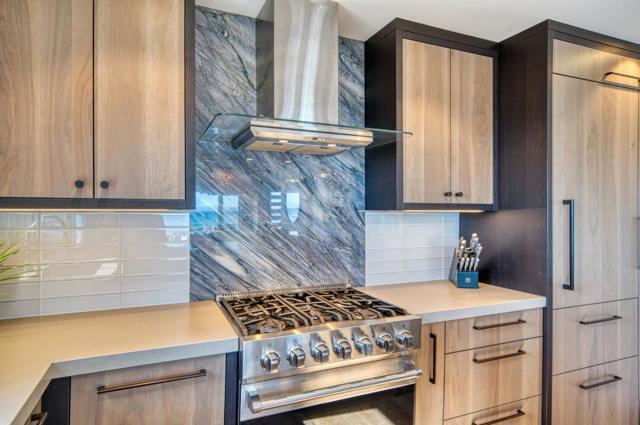 2601 E Cliff, Santa Cruz CA: https://media.crmls.org/mediaz/824c3960-0ea6-4e3c-8faf-b4abbd47eec5.jpg