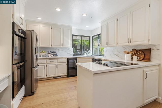 38 Sanders Ranch Rd, Moraga CA: https://media.crmls.org/mediaz/824c4f87-0c03-420f-802a-dc020d154d05.jpg