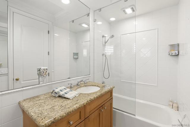 617 Gage Drive, San Diego CA: https://media.crmls.org/mediaz/824c5cdd-d23c-4386-a59a-8658575324ef.jpg