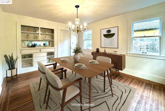 6014 La Salle Ave, Oakland CA: https://media.crmls.org/mediaz/824d27d4-c924-4044-aed2-58f690fcdf98.jpg