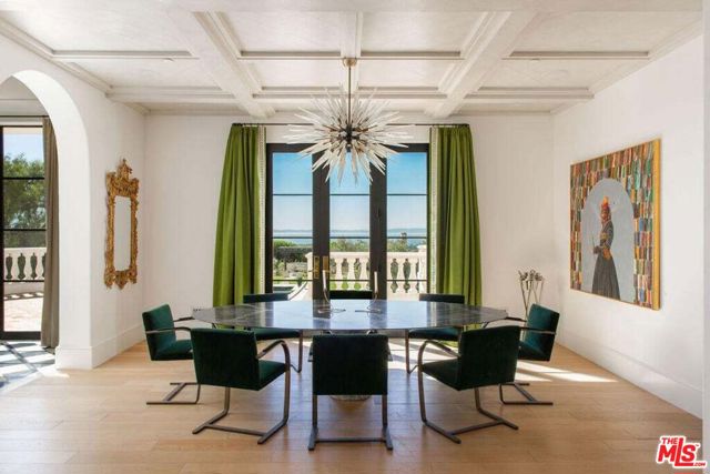 1475 E Mountain Drive, Santa Barbara CA: https://media.crmls.org/mediaz/824eb59d-0f63-467c-8f40-d4d62d81b0c6.jpg