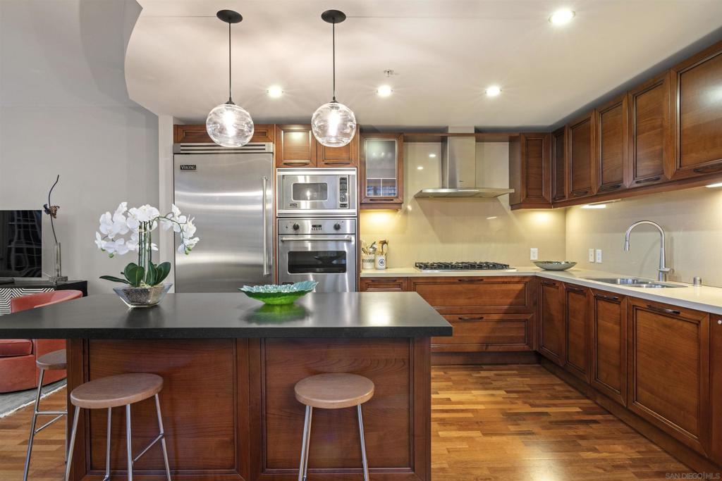 1325 Pacific Hwy. - photo 10