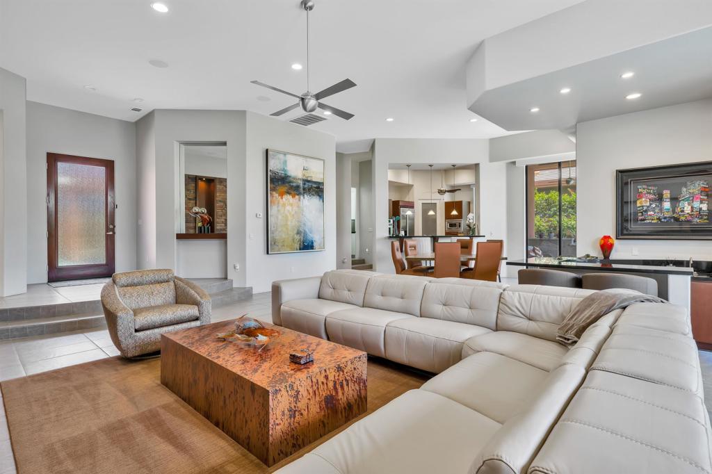 MLS #219138933DA image #3