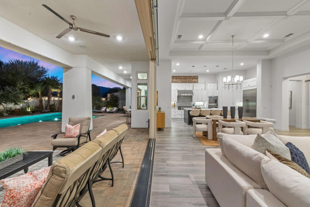 81350 Merv Griffin Way, La Quinta CA: https://media.crmls.org/mediaz/824f5333-0228-4416-8f06-20e8dd189cd3.jpg