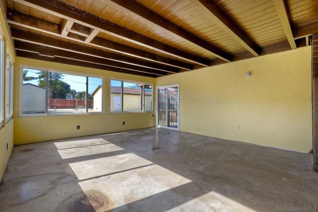 526 9Th St, Imperial Beach, California 91932, 3 Bedrooms Bedrooms, ,2 BathroomsBathrooms,Single Family Residence,For Sale,9Th St,250019222SD