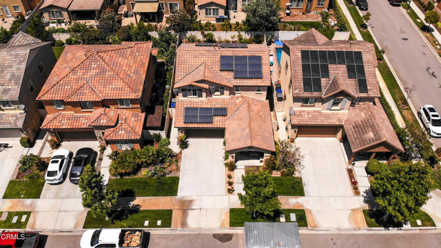 665 Tiber River Way, Oxnard CA: https://media.crmls.org/mediaz/82507d01-bcf6-43e0-848e-cf3d57006112.jpg