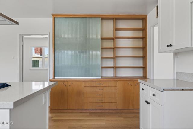 181 197 Klamath Street, Ventura CA: https://media.crmls.org/mediaz/82529fd5-2df7-4196-a183-3c5038ea5d56.jpg