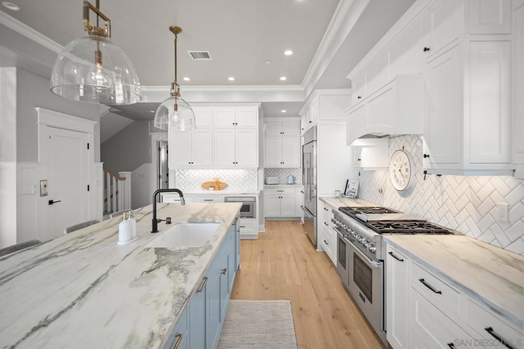 MLS #250017622SD img 33