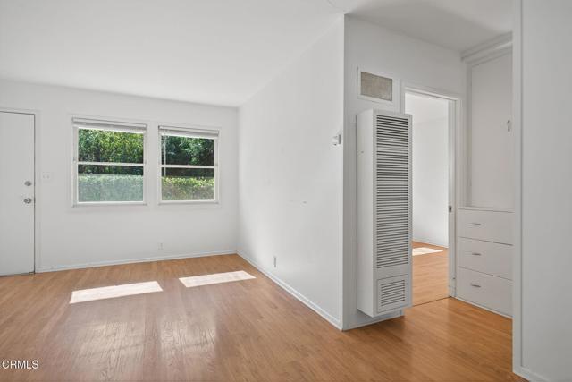 1211 Cruzero Street, Ojai CA: https://media.crmls.org/mediaz/82551850-588e-4406-83a6-de54ca0b41ca.jpg