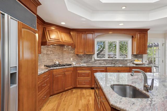 18074 Daves Avenue, Monte Sereno CA: https://media.crmls.org/mediaz/8256d017-571d-4461-91ea-86b837520eca.jpg