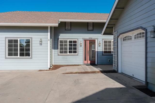 Detail Gallery Image 28 of 31 For 639 First Ave a,  Chula Vista,  CA 91910 - 3 Beds | 3 Baths