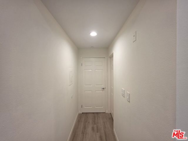 12000 Goshen Avenue, Los Angeles CA: https://media.crmls.org/mediaz/825742e8-efad-448c-b9d1-29f20f59cf37.jpg