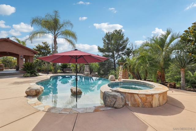 15035 Orchard View Dr, Poway CA: https://media.crmls.org/mediaz/825854a5-9f66-43dc-bf34-a65ad409ee72.jpg