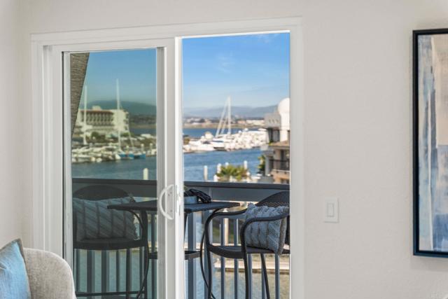Detail Gallery Image 42 of 52 For 90 Montego Ct, Coronado,  CA 92118 - 2 Beds | 2/1 Baths