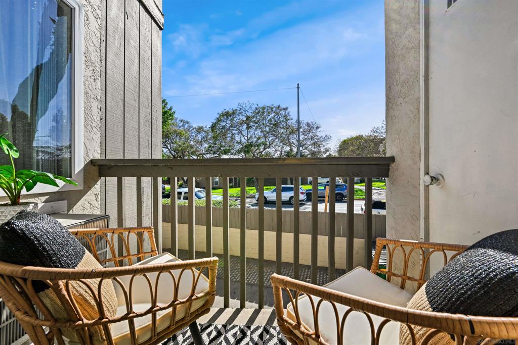 4615 Pico - photo 13