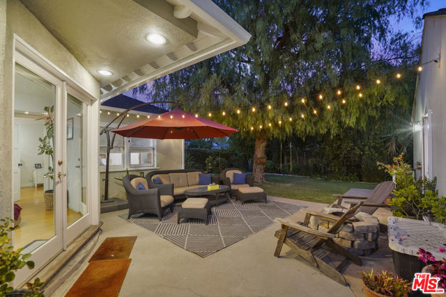 4546 Allott Avenue, Sherman Oaks CA: https://media.crmls.org/mediaz/82590475-9a38-449d-9c7a-fda572bbb43b.jpg