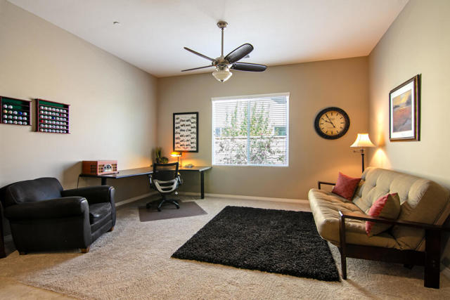 Image 21 of 54 For 85071 Stazzano Place