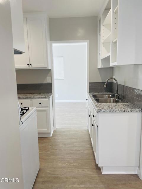 836 Fischer Street, Glendale CA: https://media.crmls.org/mediaz/825ade26-83e8-4fac-bcbd-43842125eaac.jpg