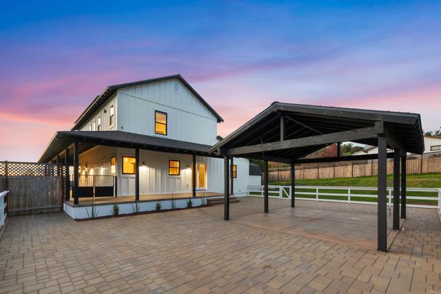 3024 Gopher Canyon Rd, Vista CA: https://media.crmls.org/mediaz/825b8ce9-98c1-4546-8853-b760b7b5fd72.jpg